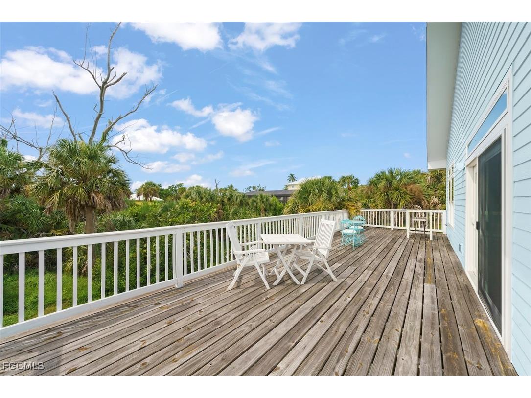 737 Vinca Way Sanibel FL 33957 2025014085 image38