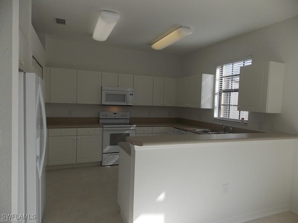 7376 Bristol Circle Naples FL 34120 225057800 image3