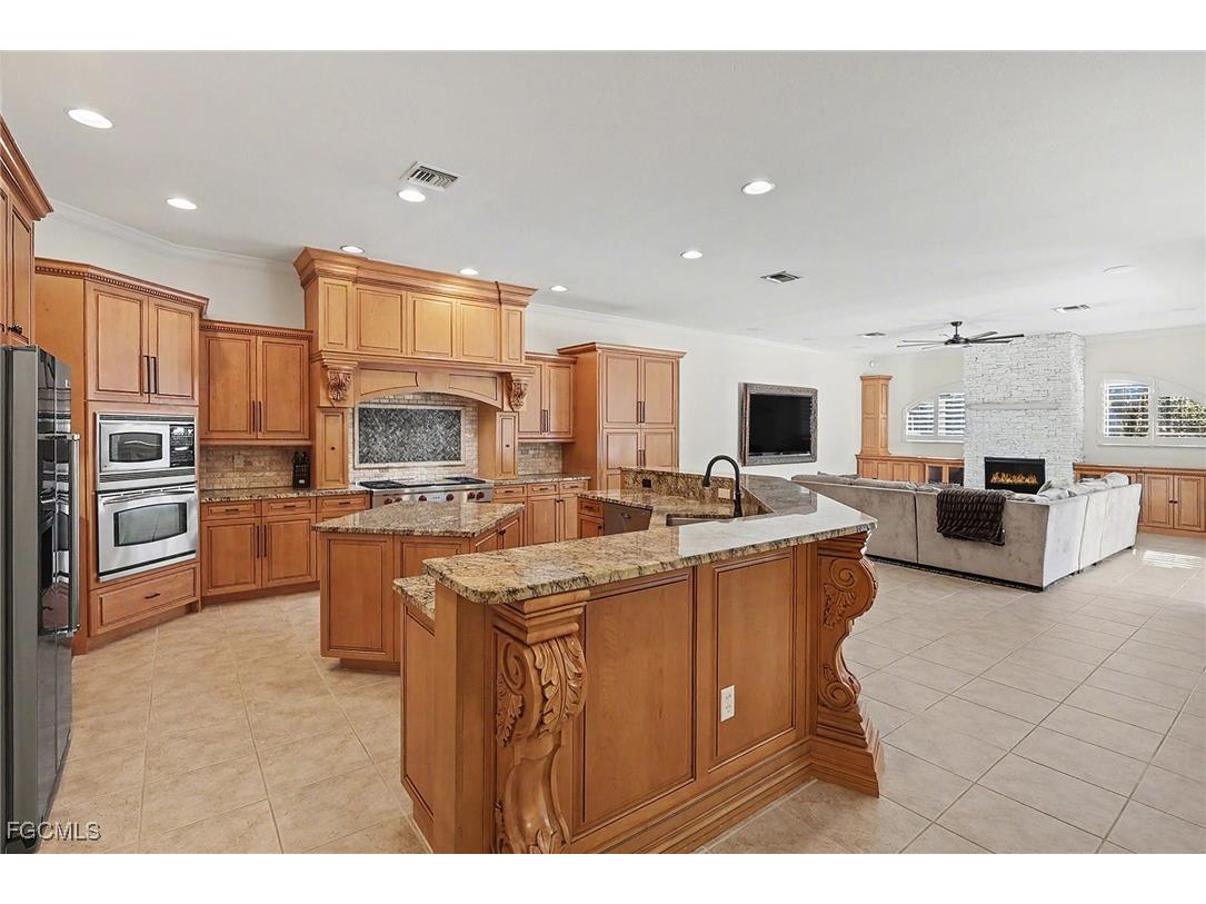 7376 Heritage Palms Estates Drive Fort Myers FL 33966 2026001146 image10