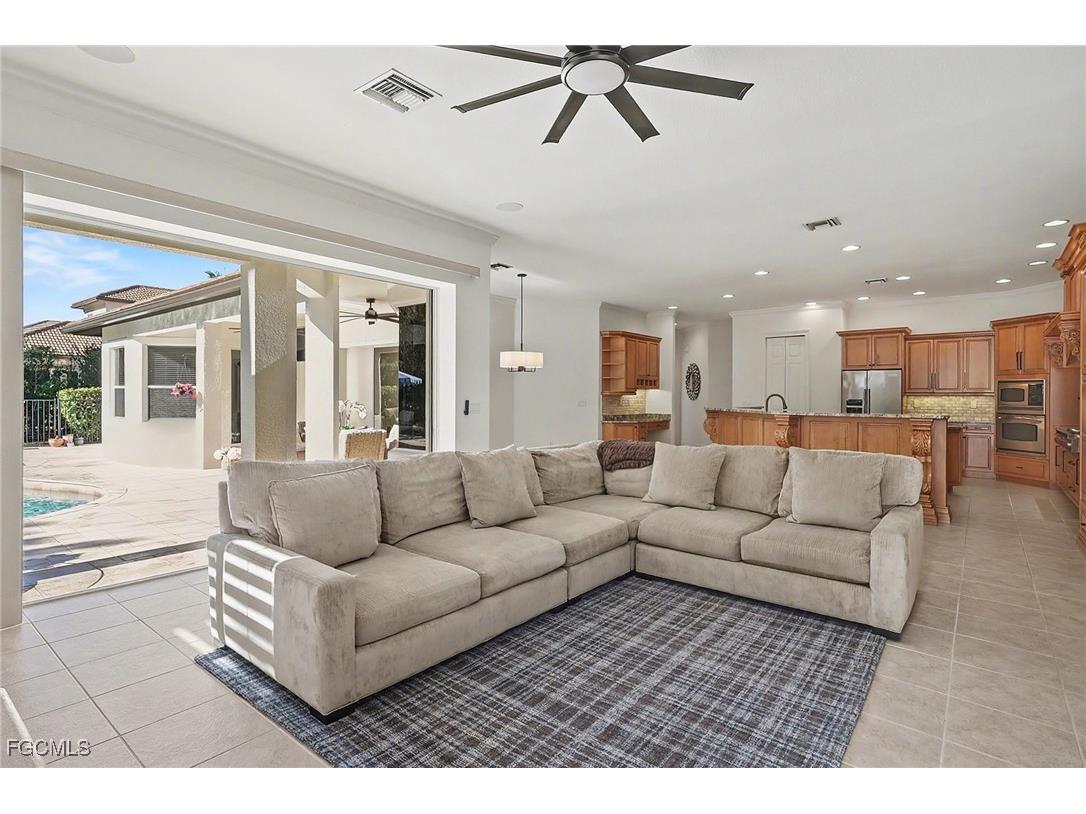 7376 Heritage Palms Estates Drive Fort Myers FL 33966 2026001146 image14