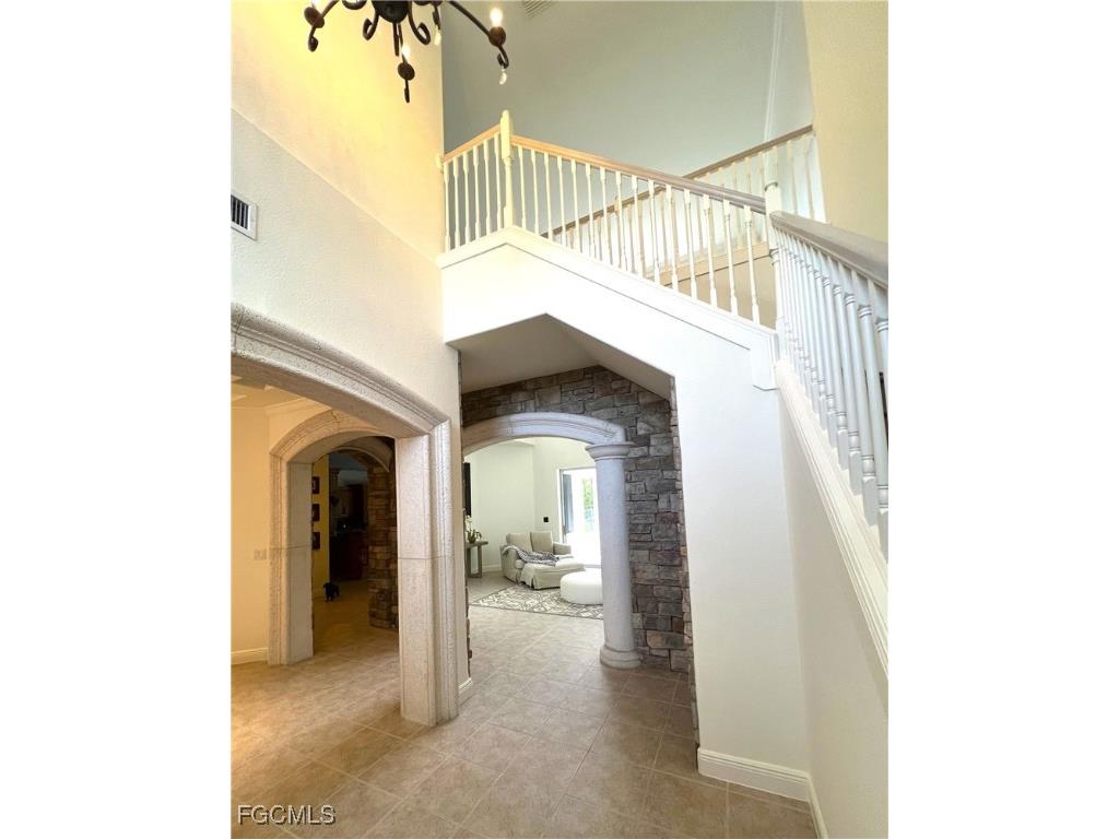 7376 Heritage Palms Estates Drive Fort Myers FL 33966 2026001146 image2