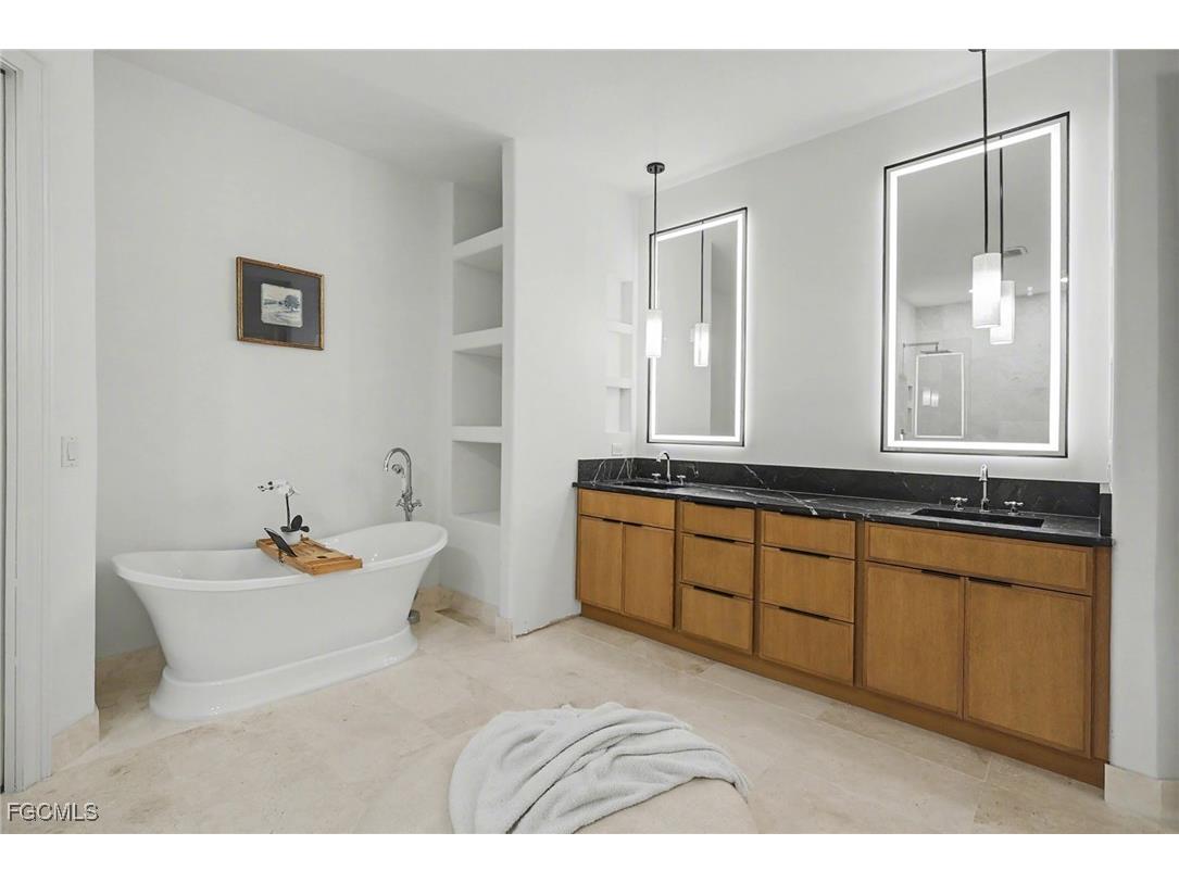 7376 Heritage Palms Estates Drive Fort Myers FL 33966 2026001146 image21