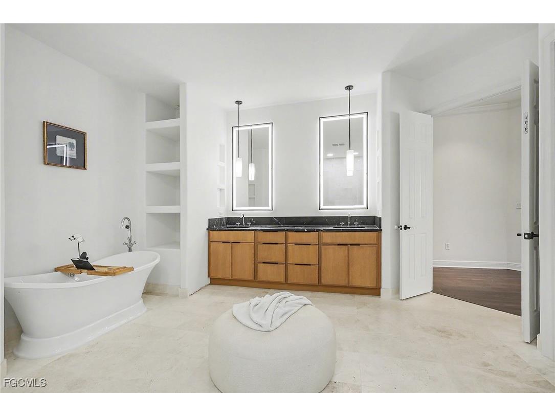 7376 Heritage Palms Estates Drive Fort Myers FL 33966 2026001146 image24