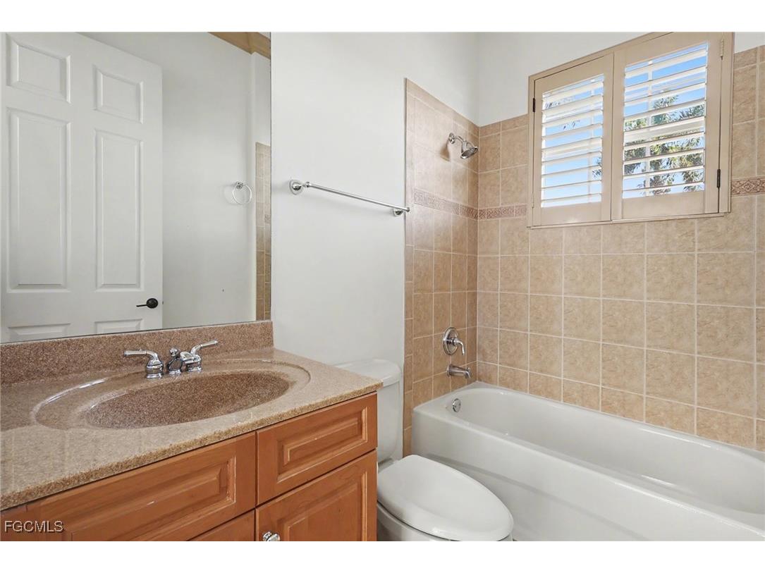 7376 Heritage Palms Estates Drive Fort Myers FL 33966 2026001146 image31