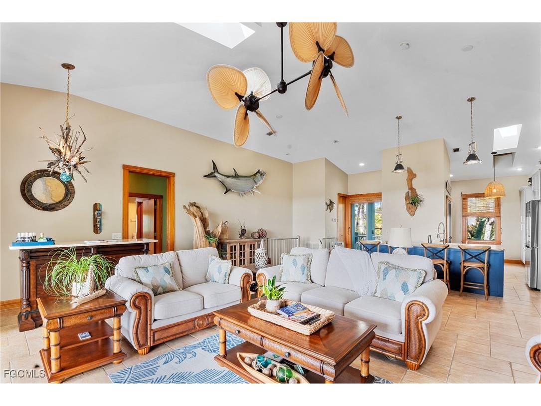 7377 Pineland Road Bokeelia FL 33922 2025017377 image11