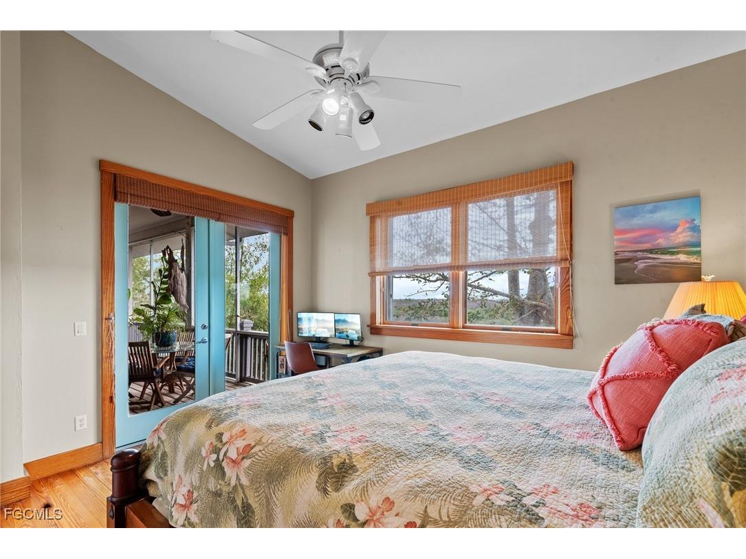 7377 Pineland Road Bokeelia FL 33922 2025017377 image18