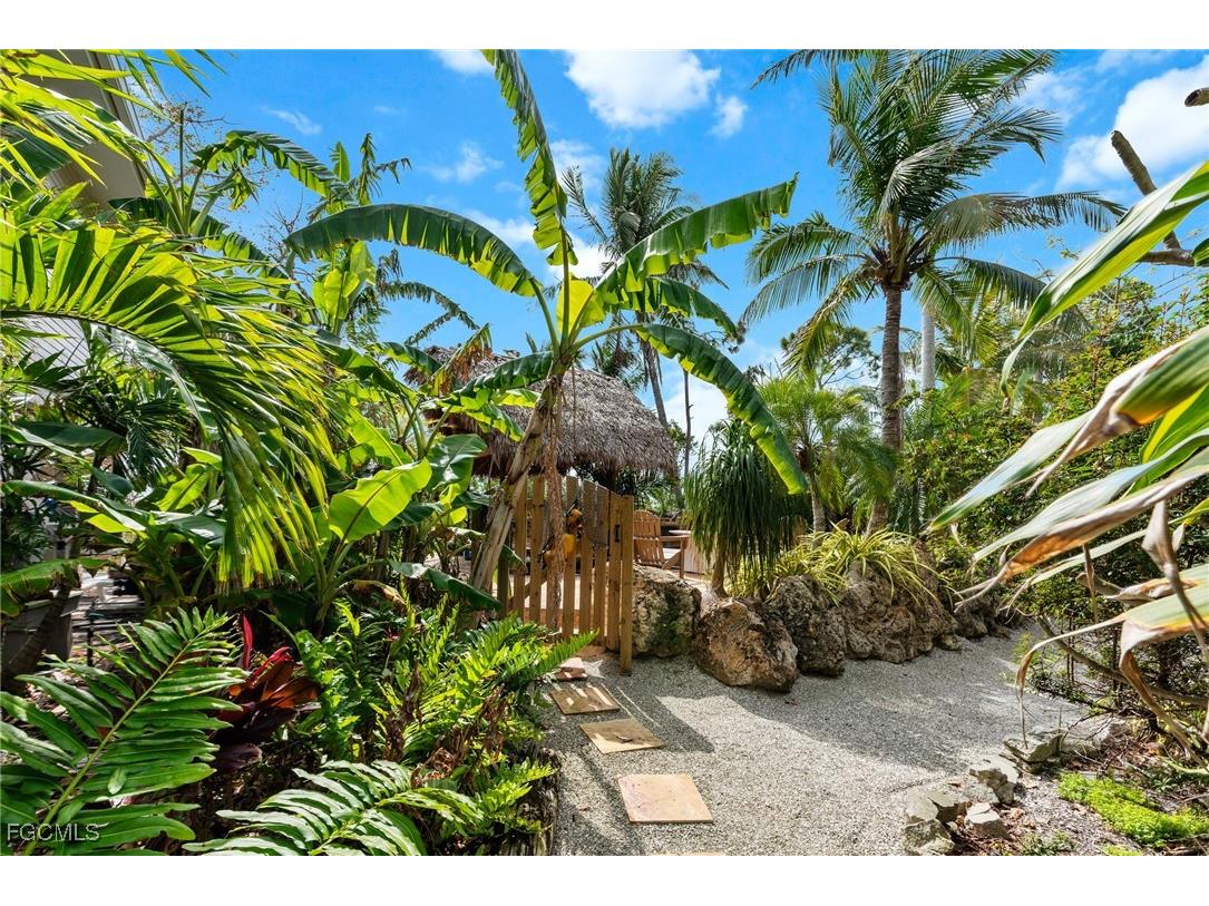 7377 Pineland Road Bokeelia FL 33922 2025017377 image36