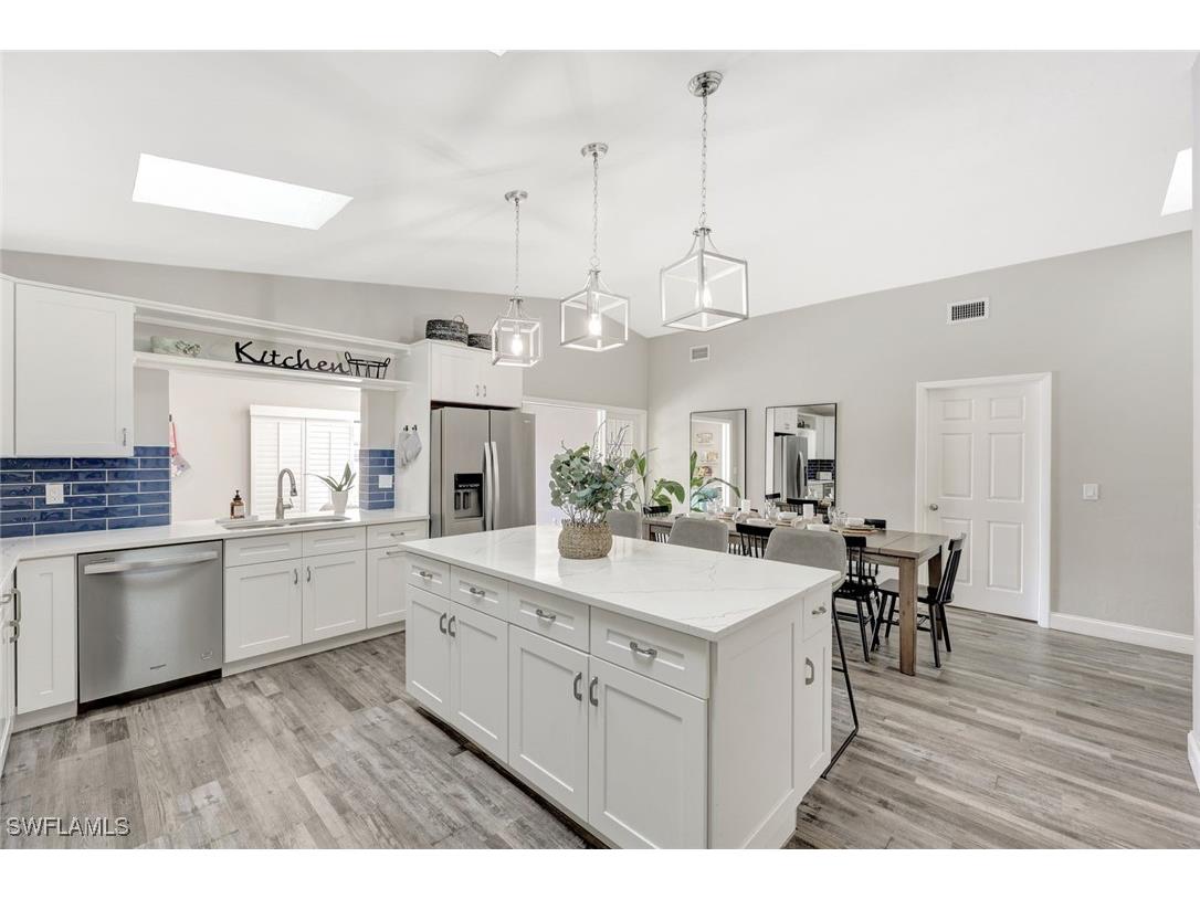 738 101st Avenue N Naples FL 34108 226000701 image3