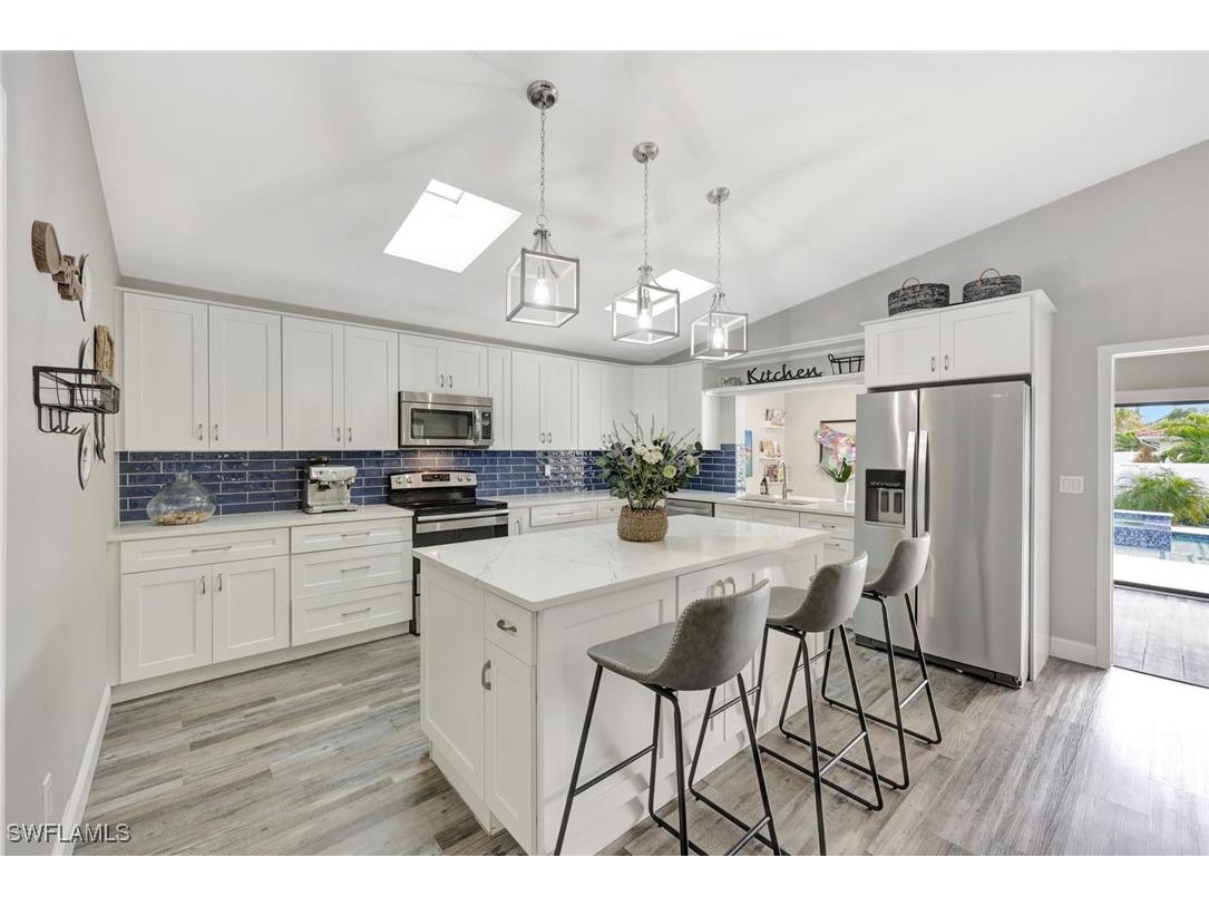 738 101st Avenue N Naples FL 34108 226000701 image5