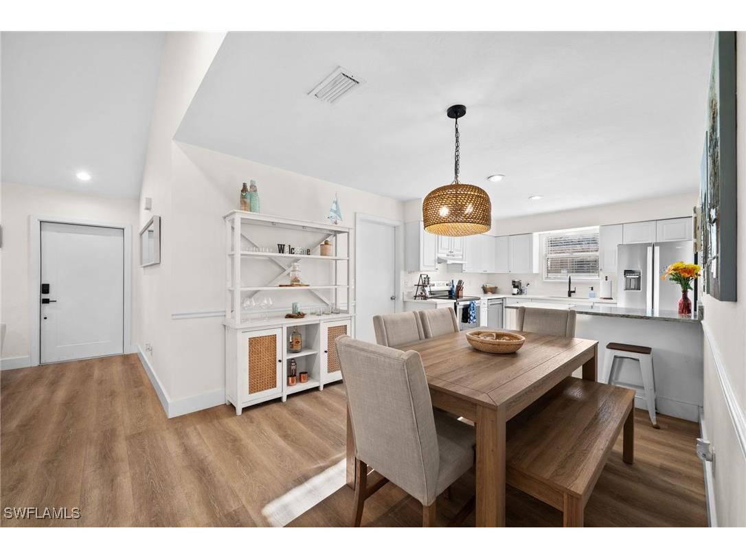 738 95th Avenue N Naples FL 34108 225067609 image14