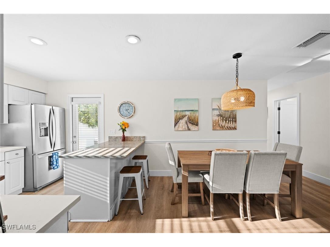 738 95th Avenue N Naples FL 34108 225067609 image16