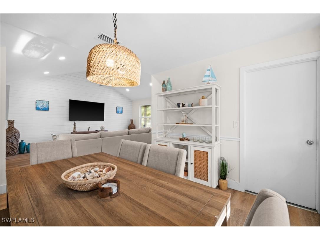 738 95th Avenue N Naples FL 34108 225067609 image19