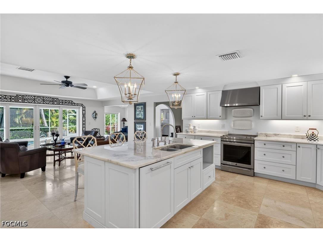 738 Anchor Drive Sanibel FL 33957 2026021393 image6