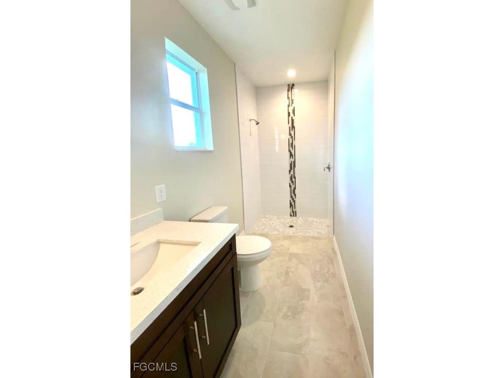 738 Gretchen Avenue S Lehigh Acres FL 33973 2025008445 image5