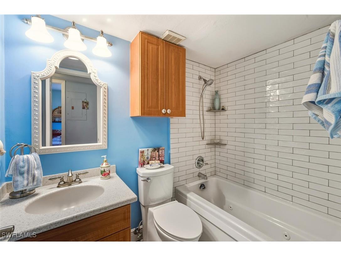 7380 Saint Ives Way #1108 Naples FL 34104 225081241 image19