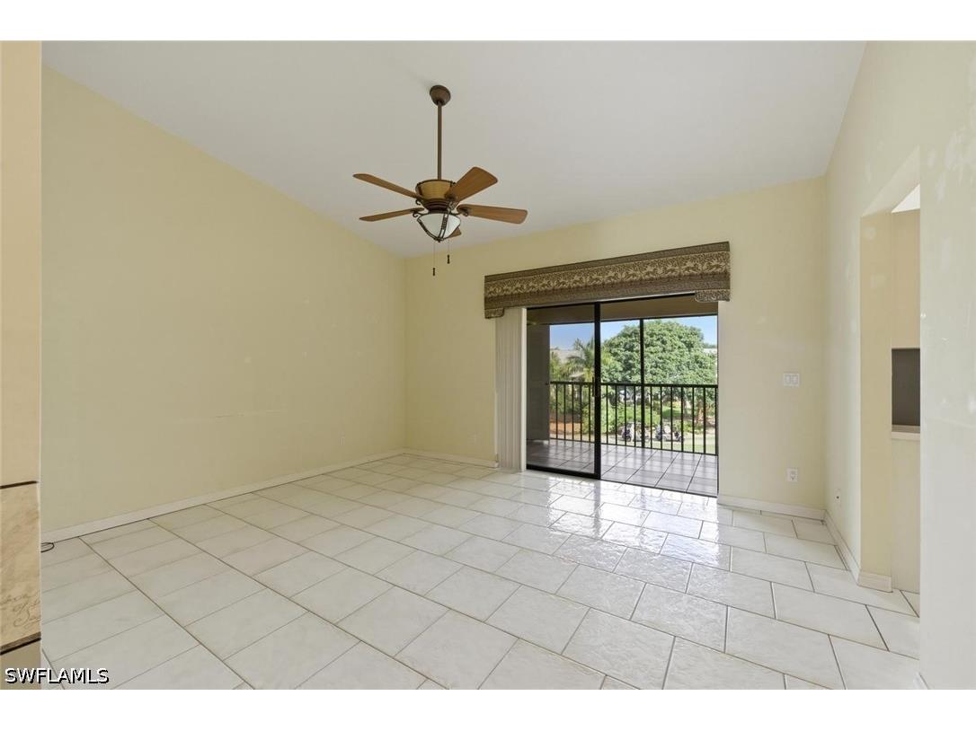 7380 Saint Ives Way #1305 Naples FL 34104 226018413 image1