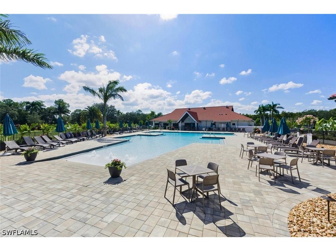 7380 Saint Ives Way #1305 Naples FL 34104 226018413 image31