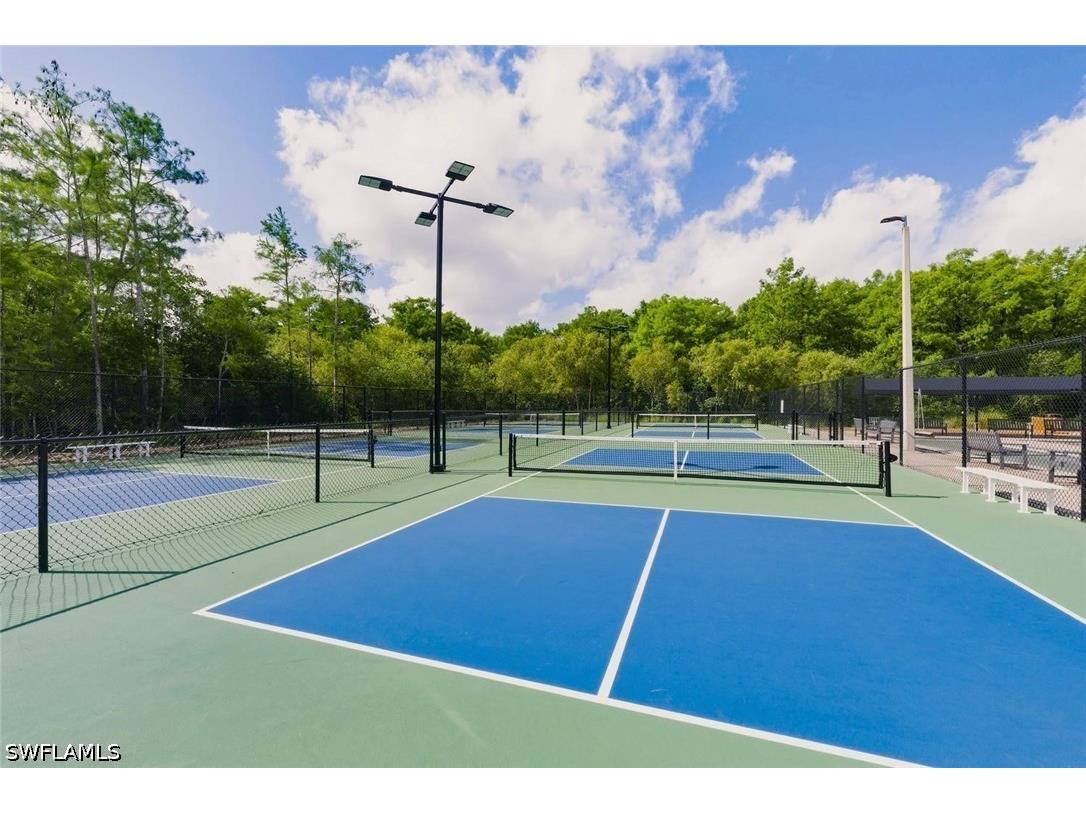 7380 Saint Ives Way #1305 Naples FL 34104 226018413 image41