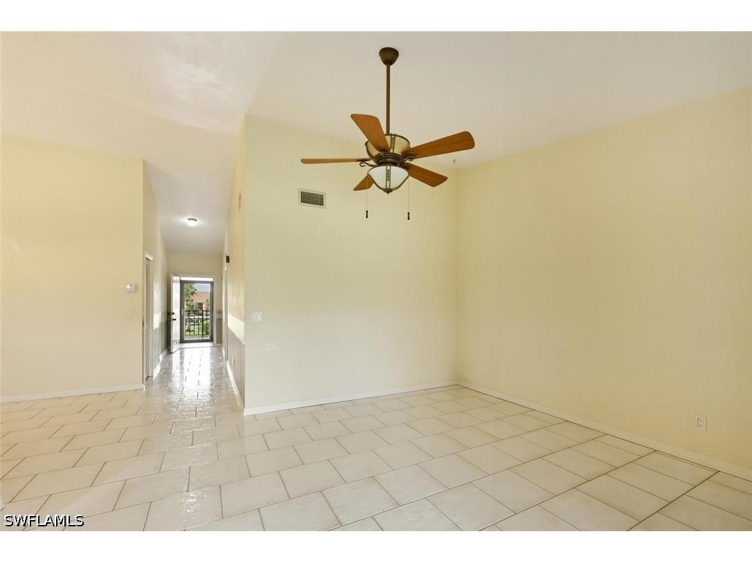 7380 Saint Ives Way #1305 Naples FL 34104 226018413 image6