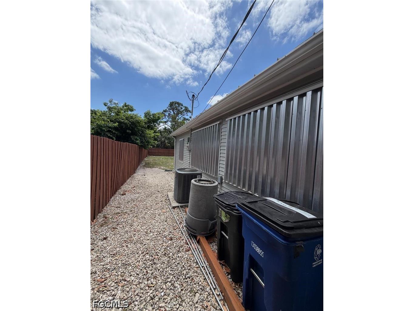 7386 Pine Drive Fort Myers FL 33967 2026017538 image14