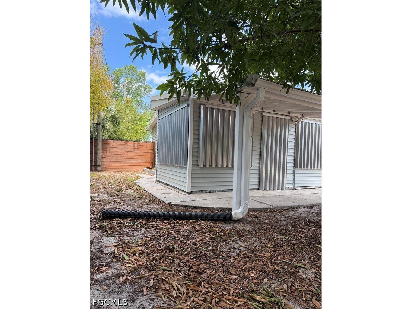 7386 Pine Drive Fort Myers FL 33967 2026017538 image15