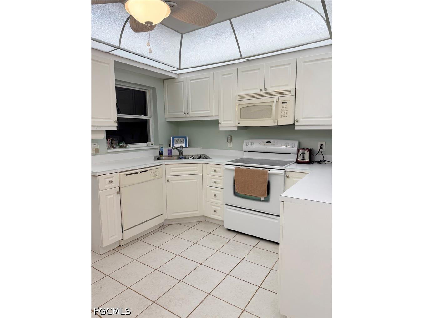 7386 Pine Drive Fort Myers FL 33967 2026017538 image4