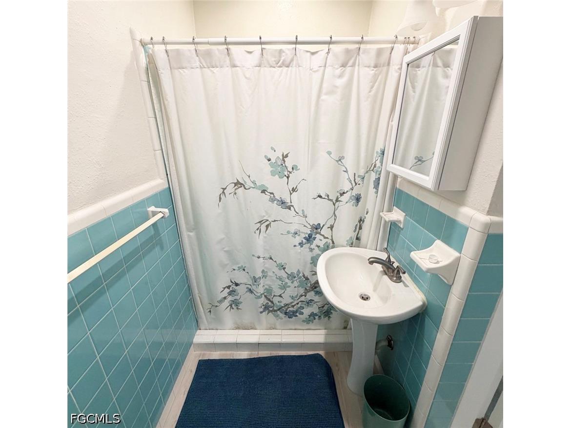 7386 Pine Drive Fort Myers FL 33967 2026017538 image7