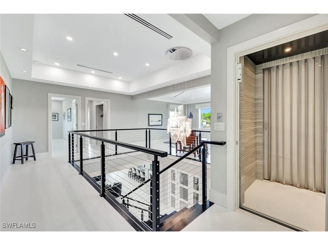 739 5th Avenue N Naples FL 34102 226005784 image25