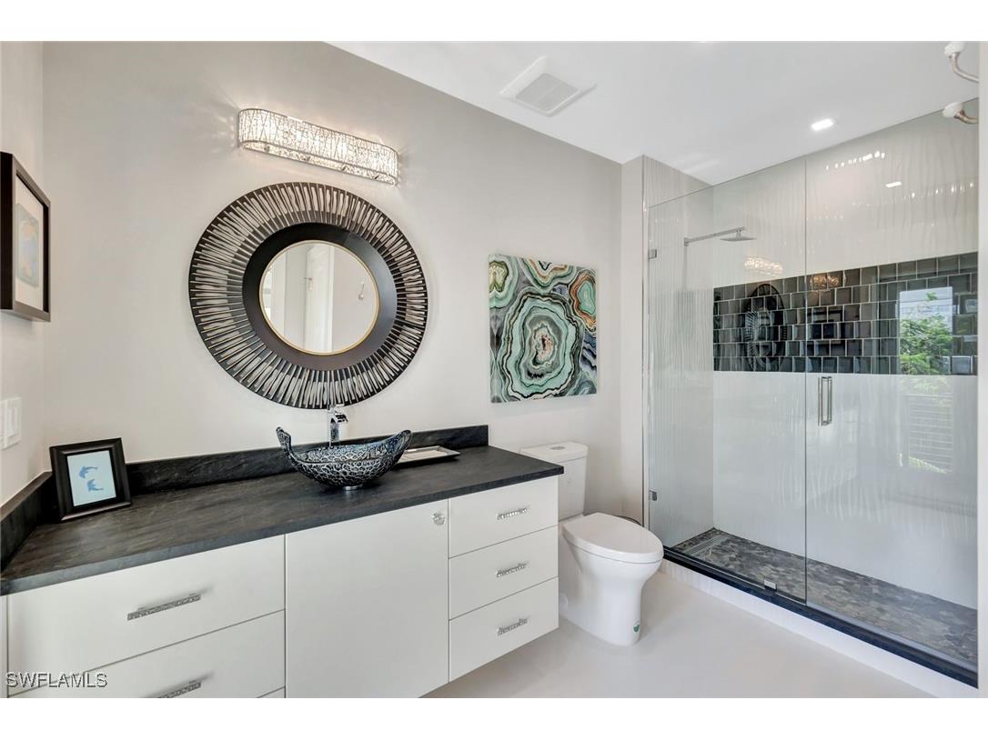 739 5th Avenue N Naples FL 34102 226005784 image30