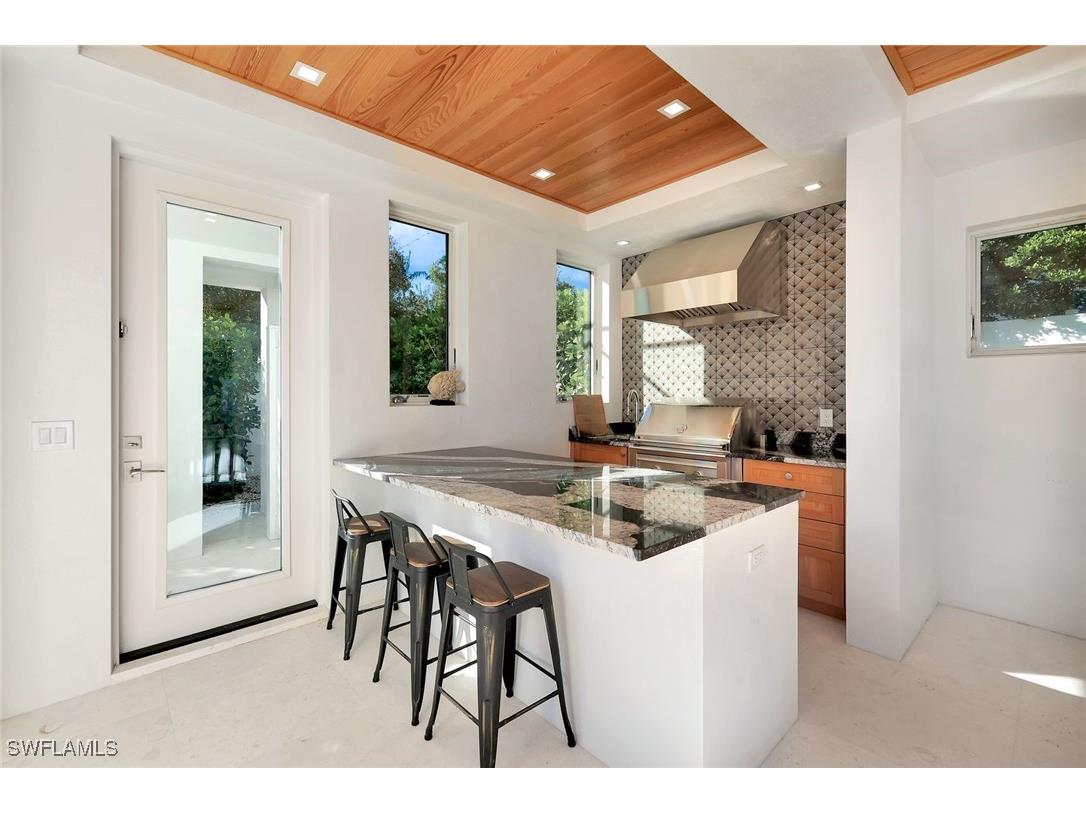 739 5th Avenue N Naples FL 34102 226005784 image45