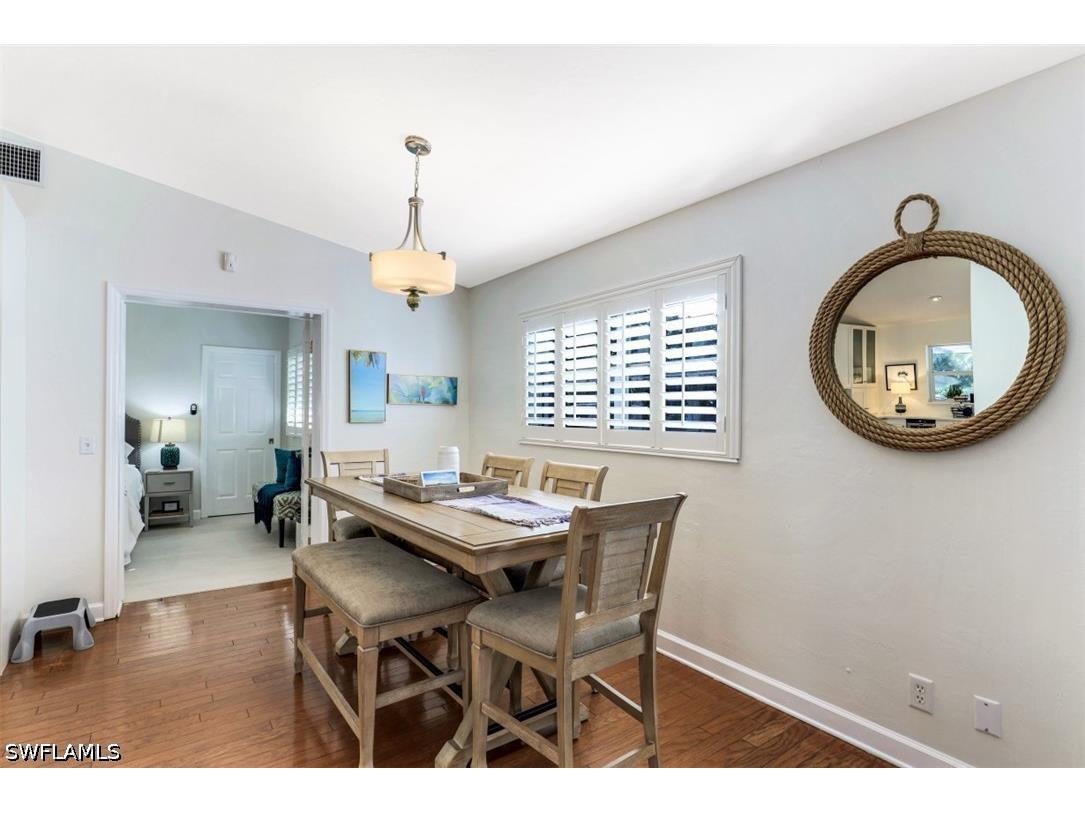 739 7th Avenue N Naples FL 34102 226019054 image13