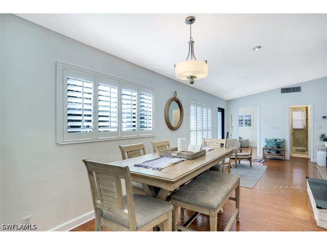 739 7th Avenue N Naples FL 34102 226019054 image14