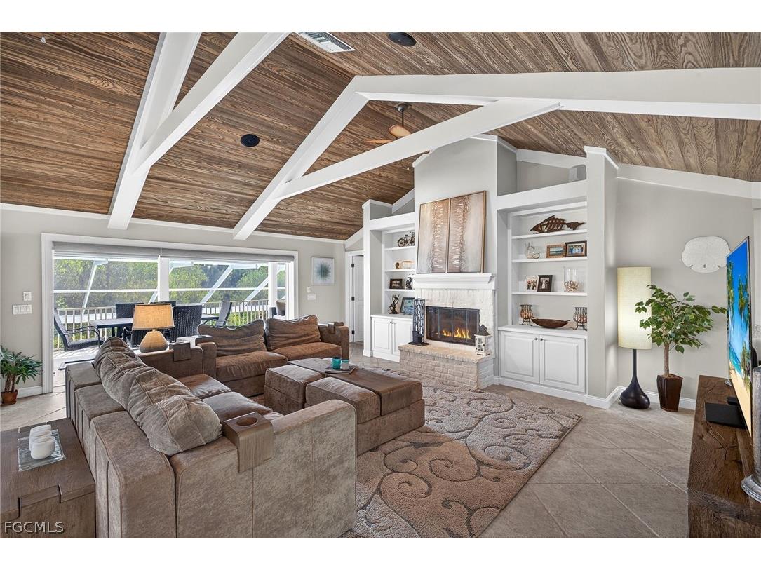 739 Anchor Drive Sanibel FL 33957 2026009646 image4