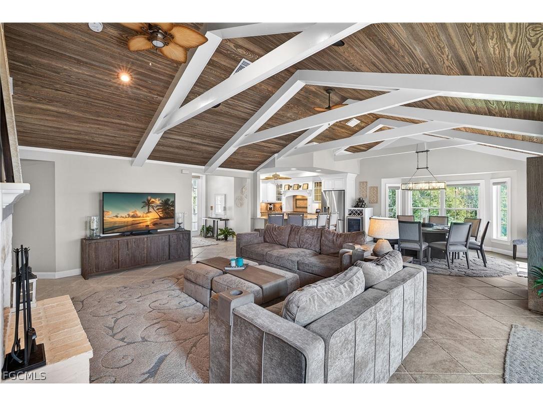 739 Anchor Drive Sanibel FL 33957 2026009646 image8