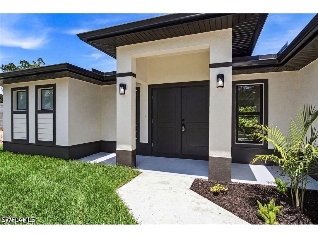 739 Fullerton Avenue S Lehigh Acres FL 33974 226024672 image2