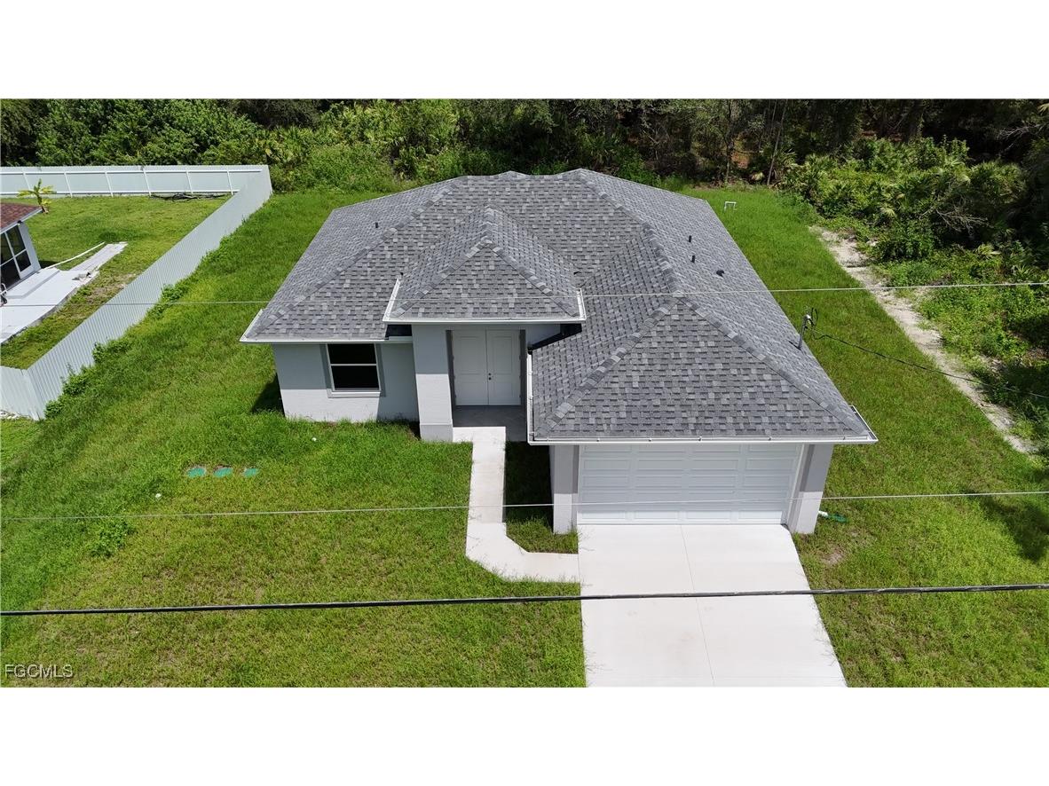 739 Sunrise Boulevard Lehigh Acres FL 33974 2025003455 image4