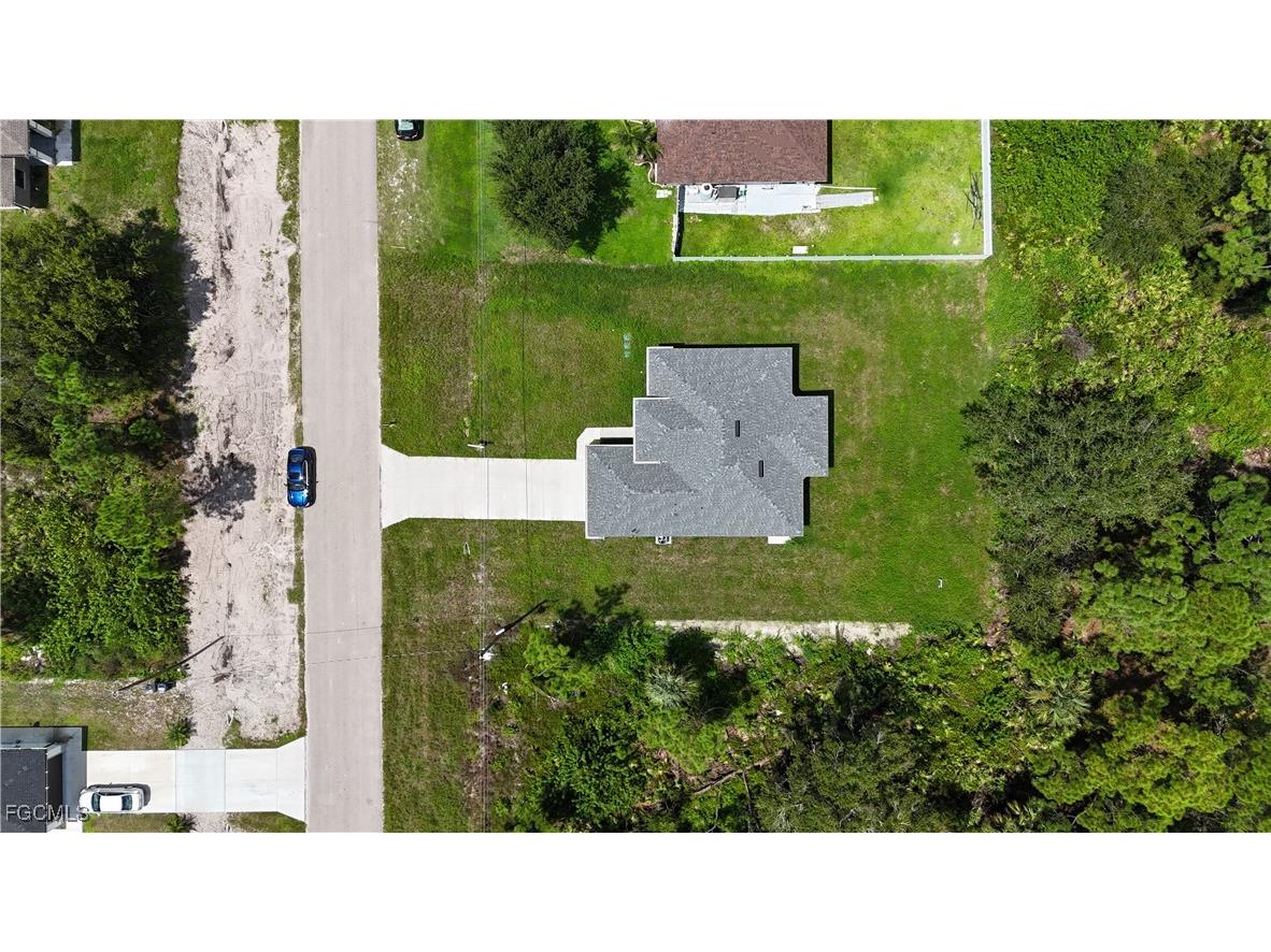 739 Sunrise Boulevard Lehigh Acres FL 33974 2025003455 image8