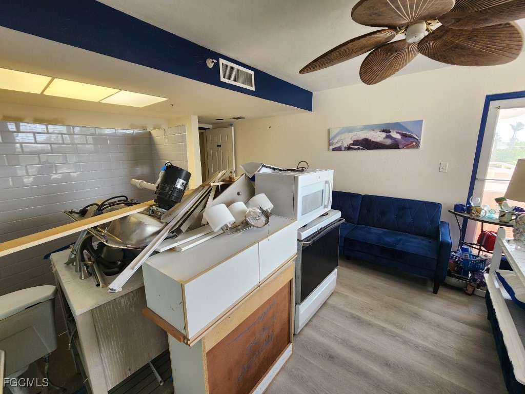 7390 Estero Boulevard #103B Fort Myers Beach FL 33931 2025003973 image24