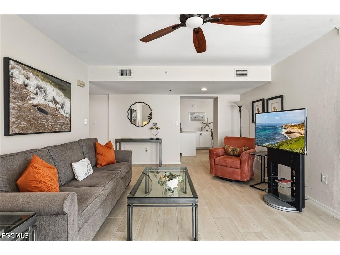 7390 Estero Boulevard #404 Fort Myers Beach FL 33931 2026020113 image6