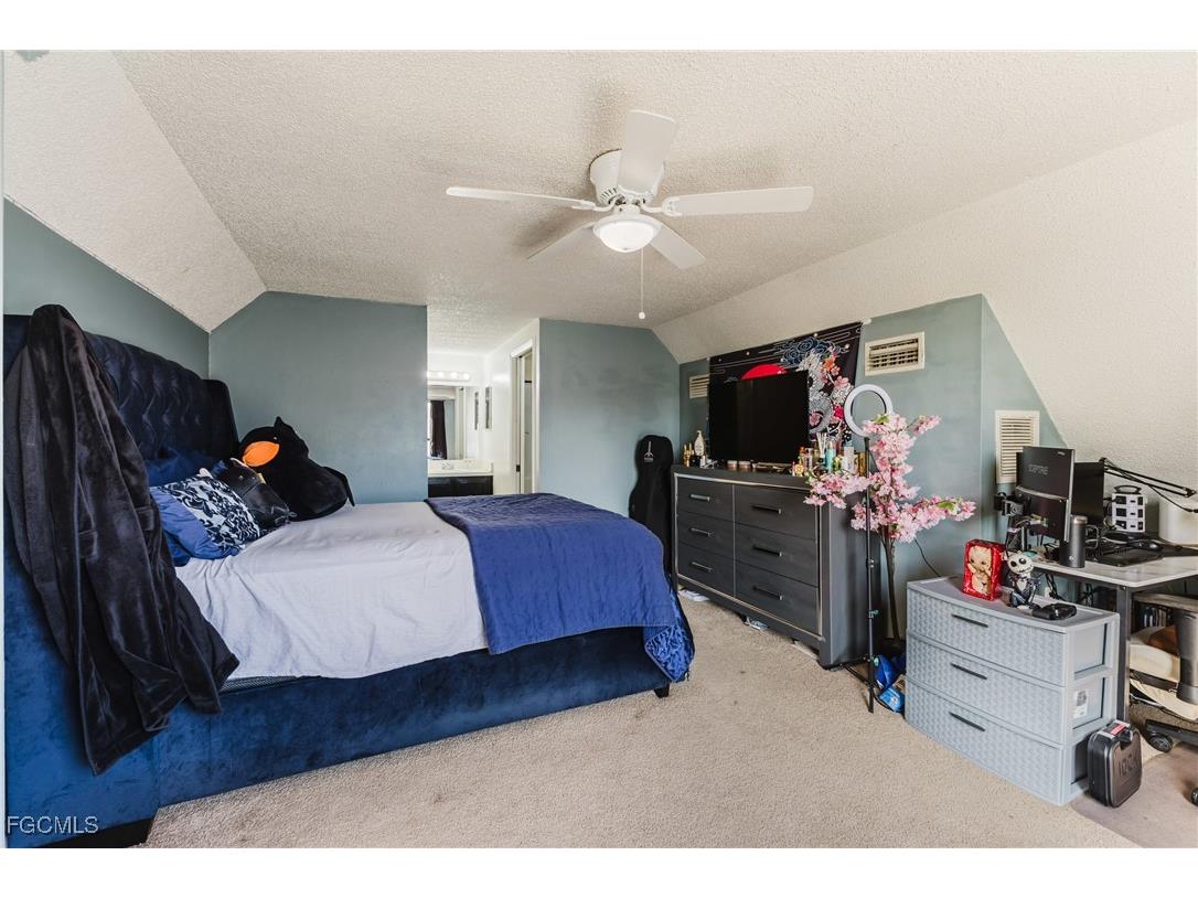 7393-7385 Albany Road Fort Myers FL 33967 2026002784 image13