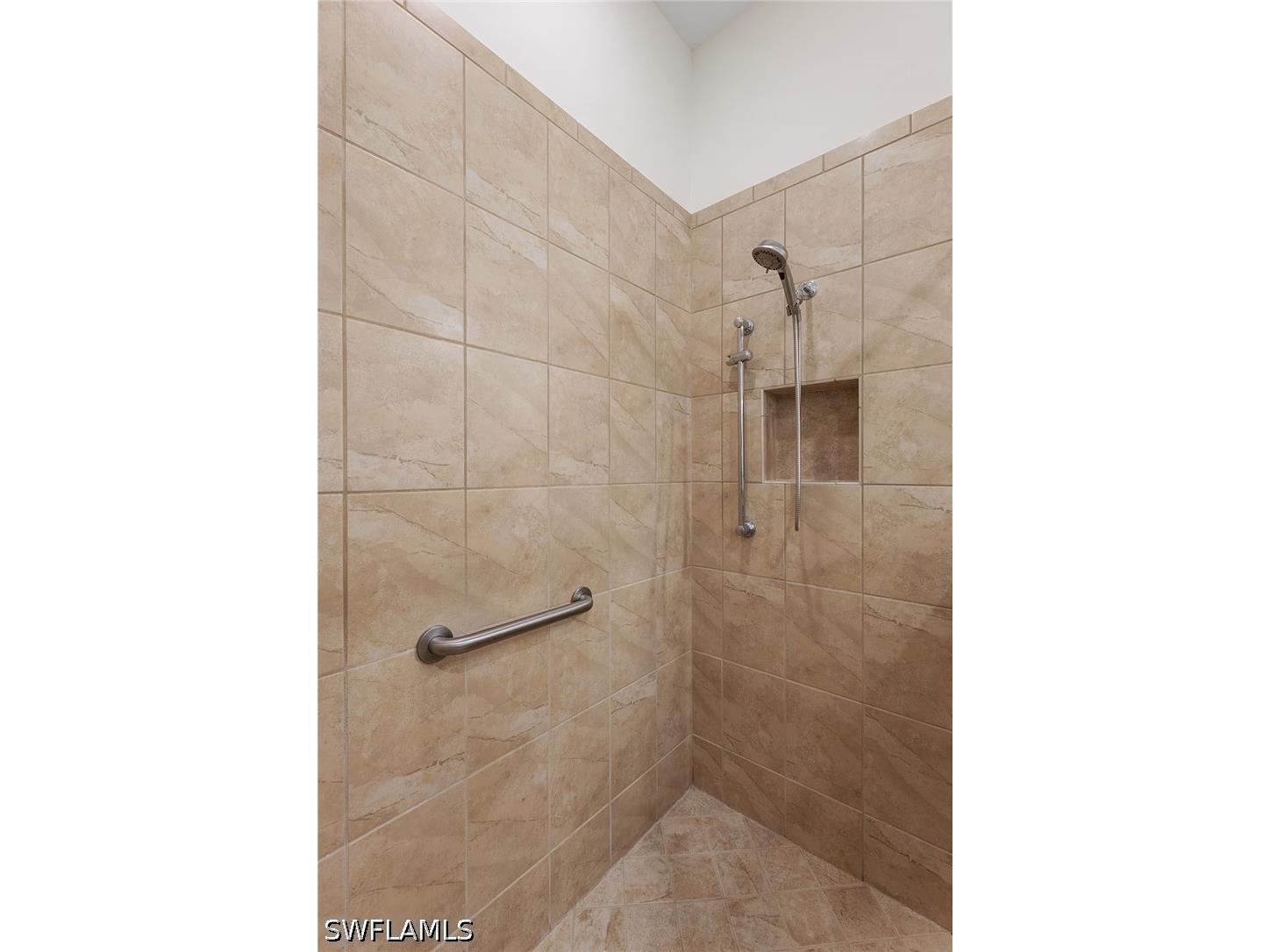 7393 Moorgate Point Way Naples FL 34113 226014665 image21