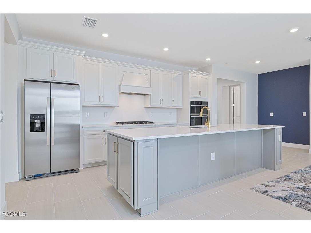 7394 Blue Salvia Drive North Fort Myers FL 33917 2025021717 image15