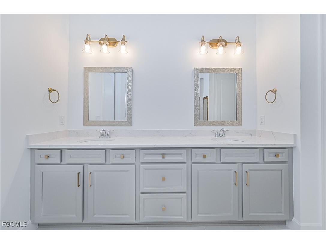 7394 Blue Salvia Drive North Fort Myers FL 33917 2025021717 image27