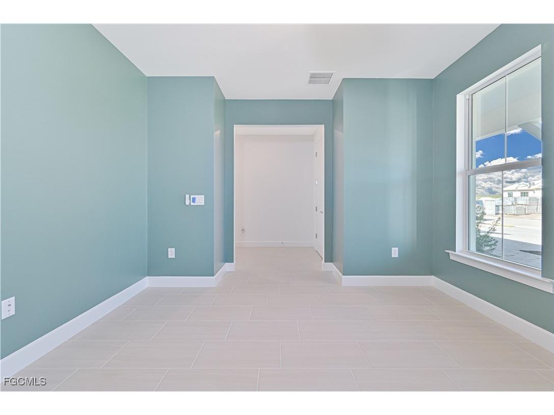 7394 Blue Salvia Drive North Fort Myers FL 33917 2025021717 image36