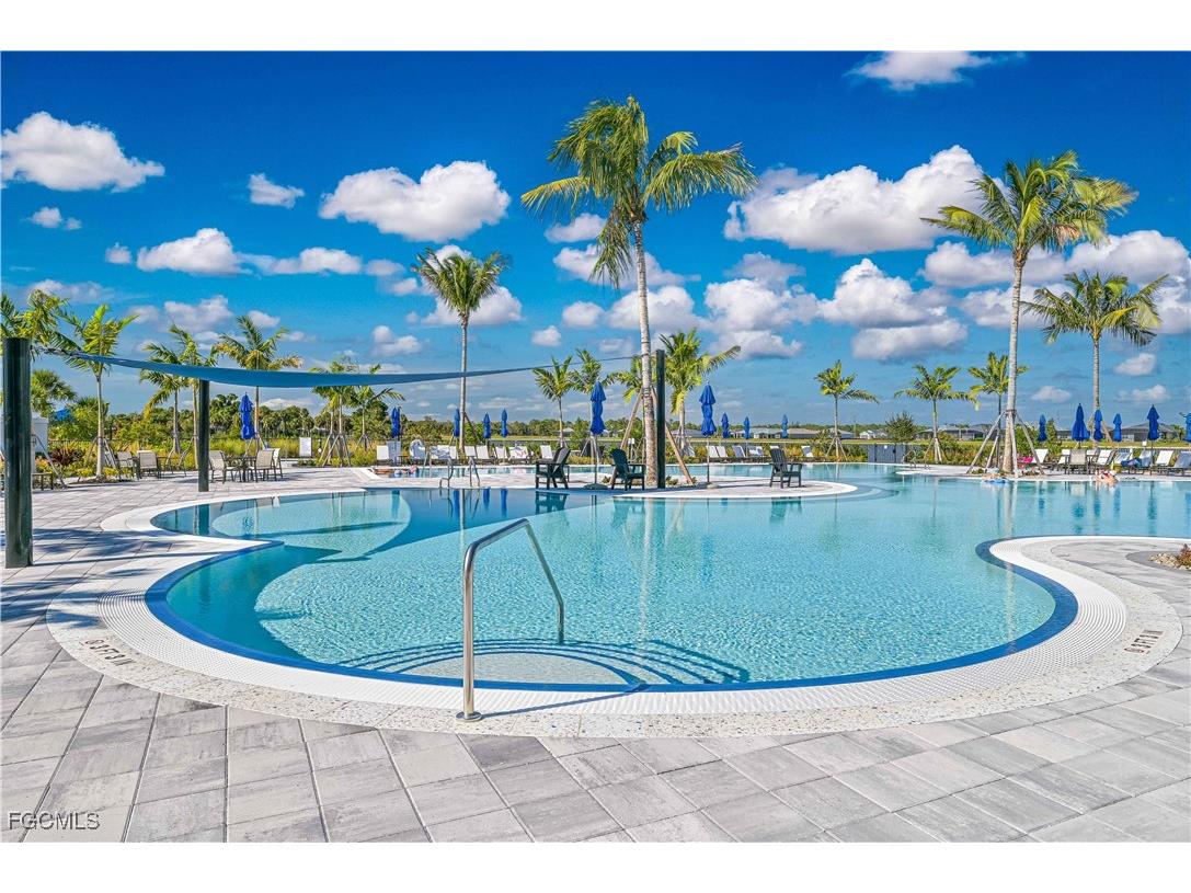 7394 Blue Salvia Drive North Fort Myers FL 33917 2025021717 image40