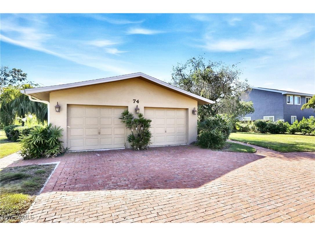 74 Aqua Lane North Fort Myers FL 33903 226000146 image4