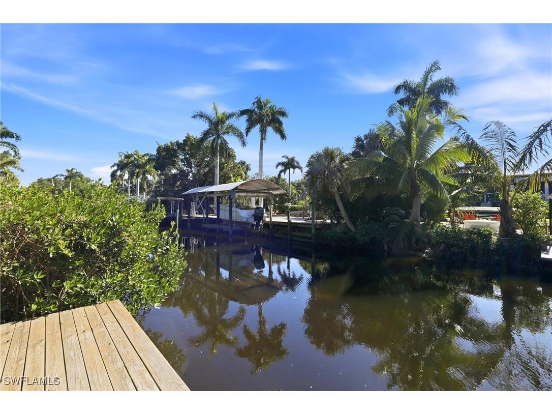 74 Aqua Lane North Fort Myers FL 33903 226000146 image46