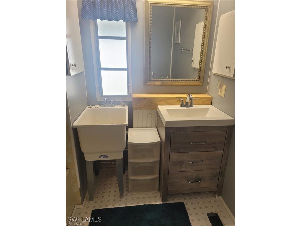 74 Palos Drive #74 Naples FL 34104 225062424 image9