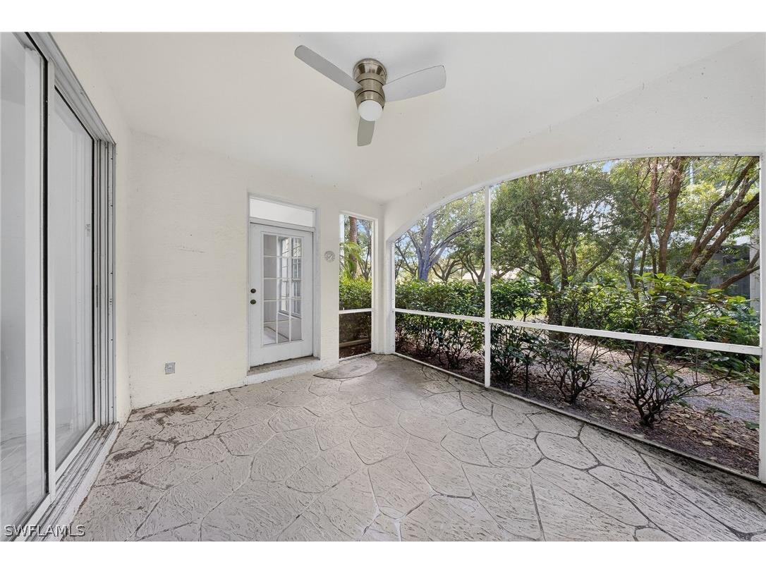 74 Silver Oaks Circle #9-103 Naples FL 34119 226008591 image25