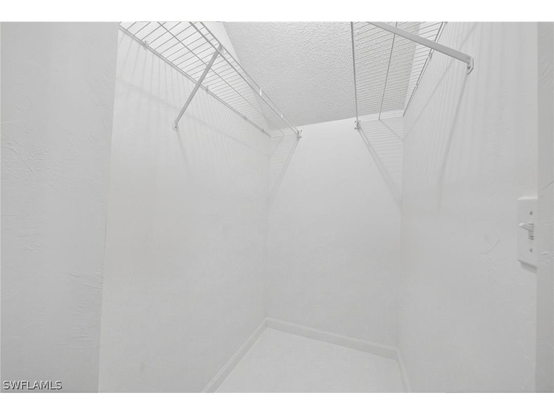 74 Silver Oaks Circle #9-103 Naples FL 34119 226008591 image31